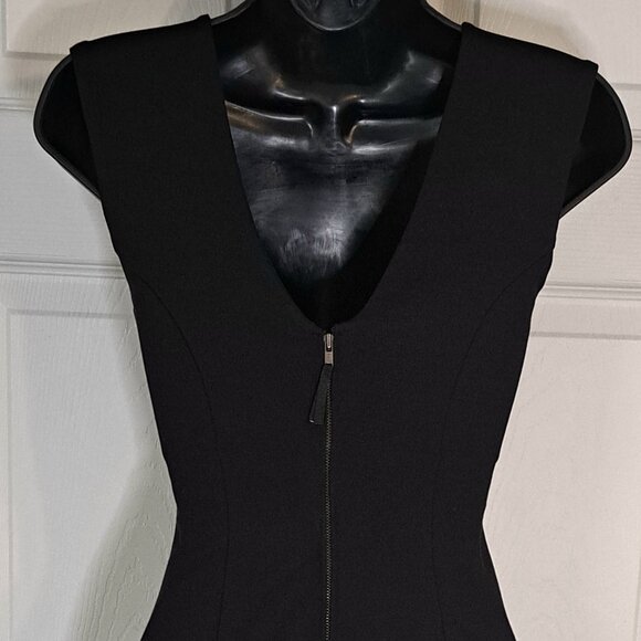 Guess Los Angeles Black Bodycon Dress - Picture 6 of 8